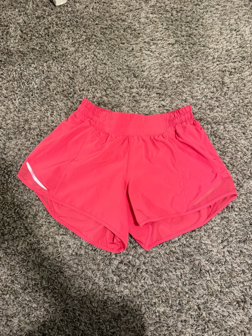 Lululemon Hotty Hot Low-Rise 4” Short